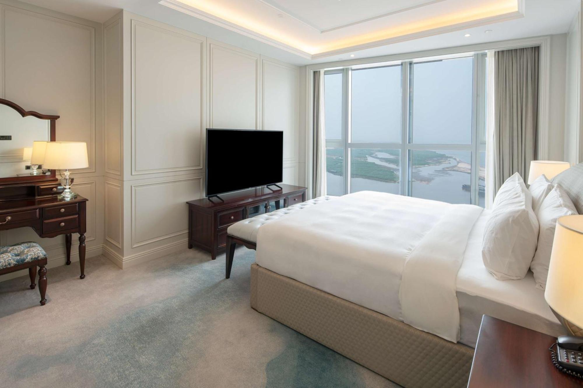 Hilton Brazzaville Les Tours Jumelles Hotel & Residences Exteriör bild