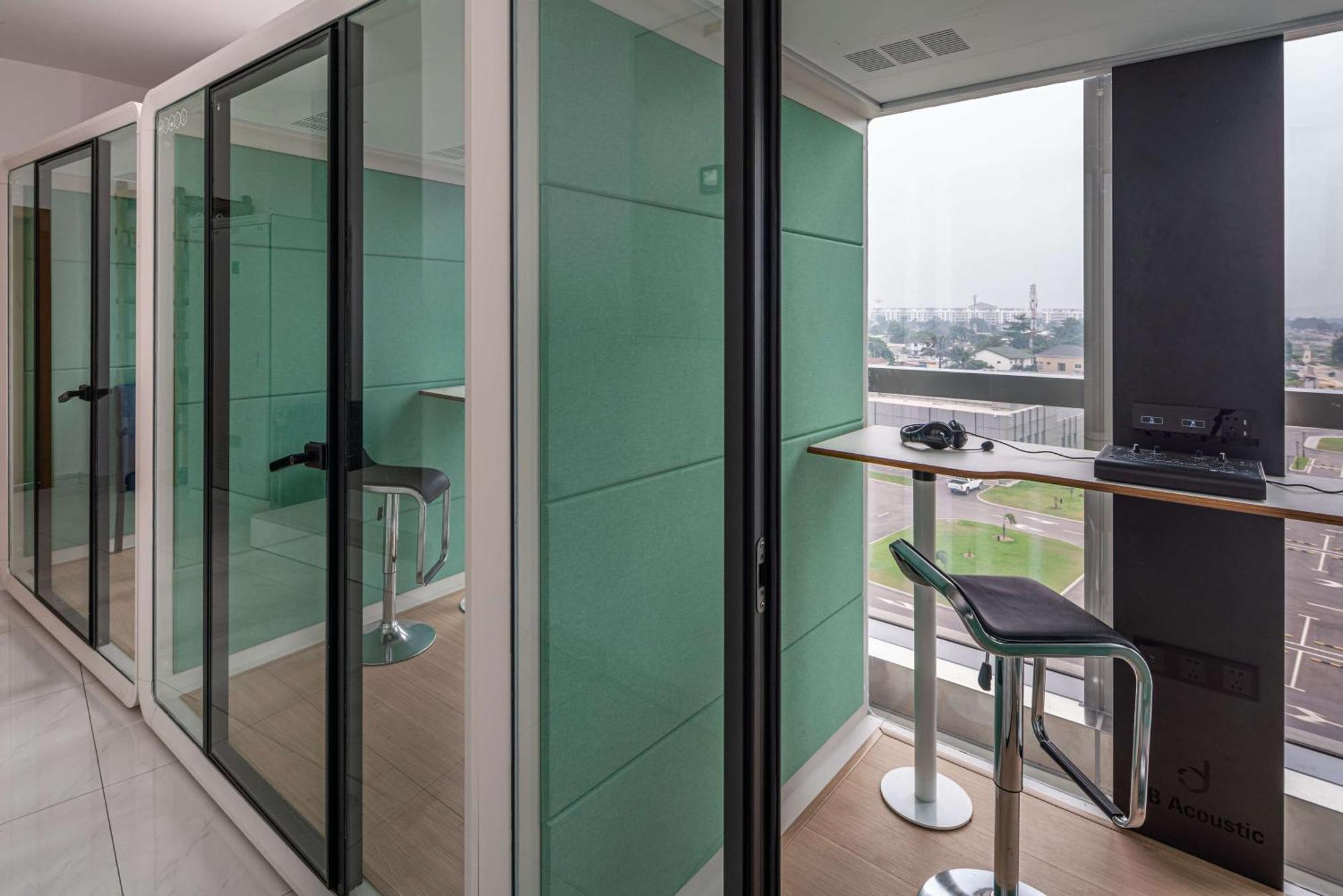 Hilton Brazzaville Les Tours Jumelles Hotel & Residences Exteriör bild